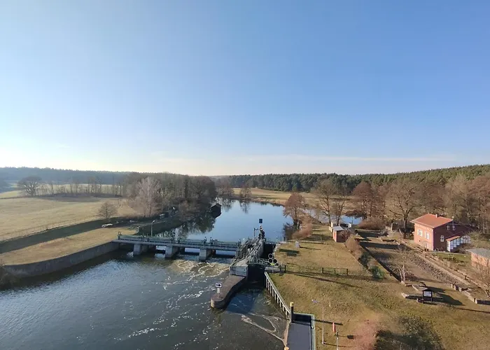 Spreebogenhof Apartamento *